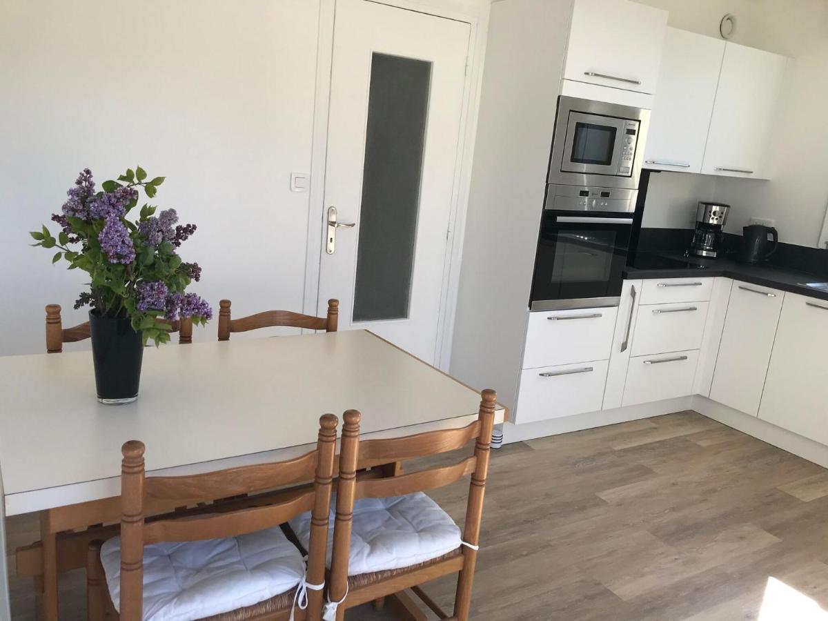 Nice Apartment In Audierne Close To Beach Ngoại thất bức ảnh